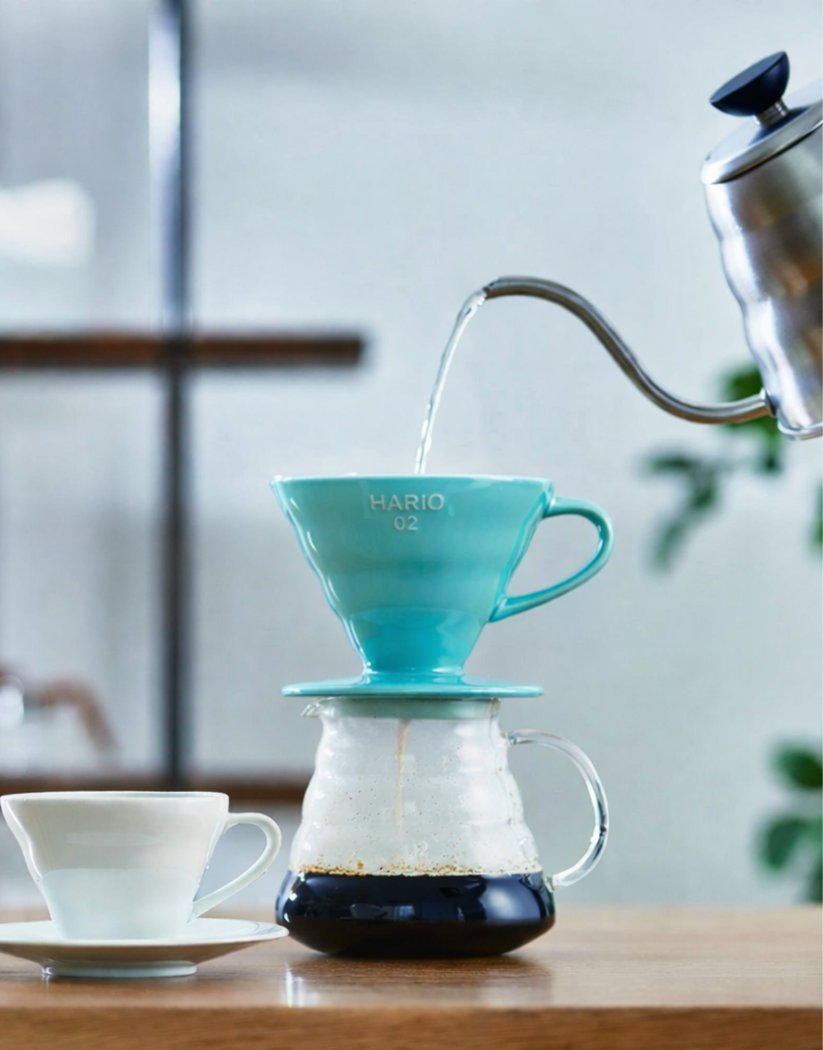 Dripper Hario V60 Cerámica 02 para preparar café filtrado