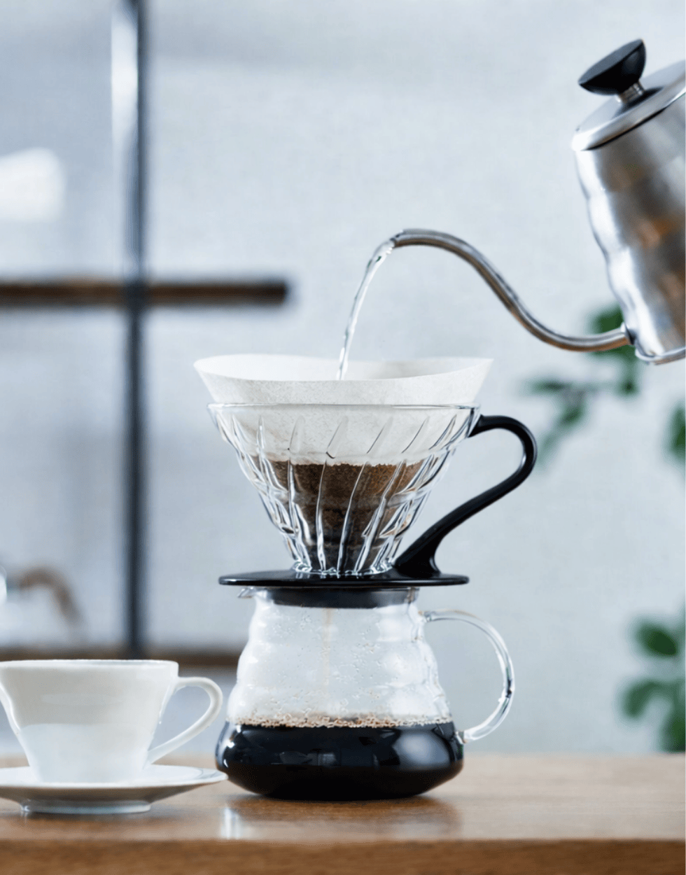 Dripper Hario V60 Glass 02 de vidrio para preparar café filtrado